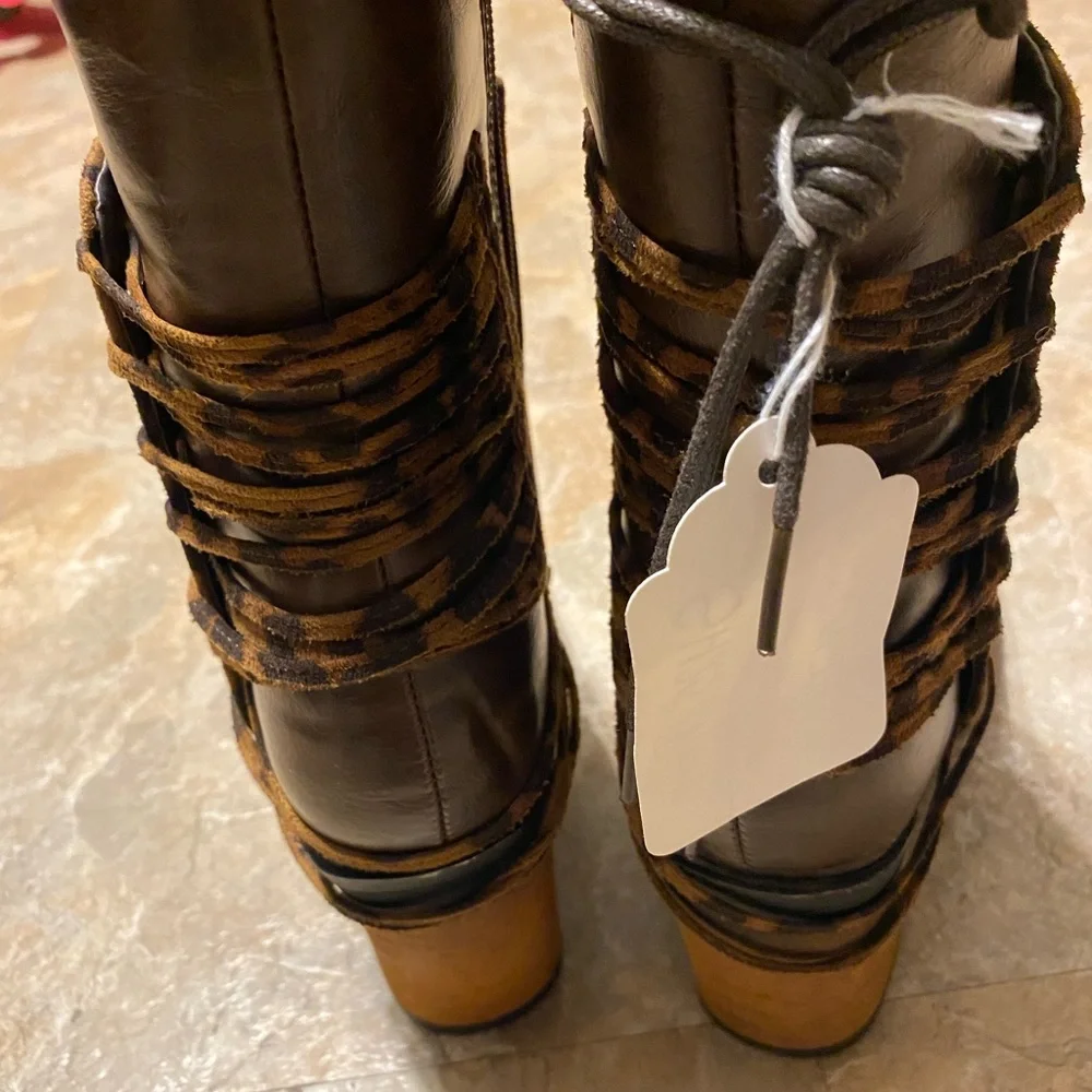 Brand new boots - Picture 4 of 7